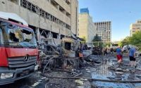 乌克兰哈尔科夫市发生俄军袭击，造成1死10伤民用建筑起火
