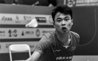 17岁中国羽毛球小将比赛中晕倒离世，体育界深切哀悼